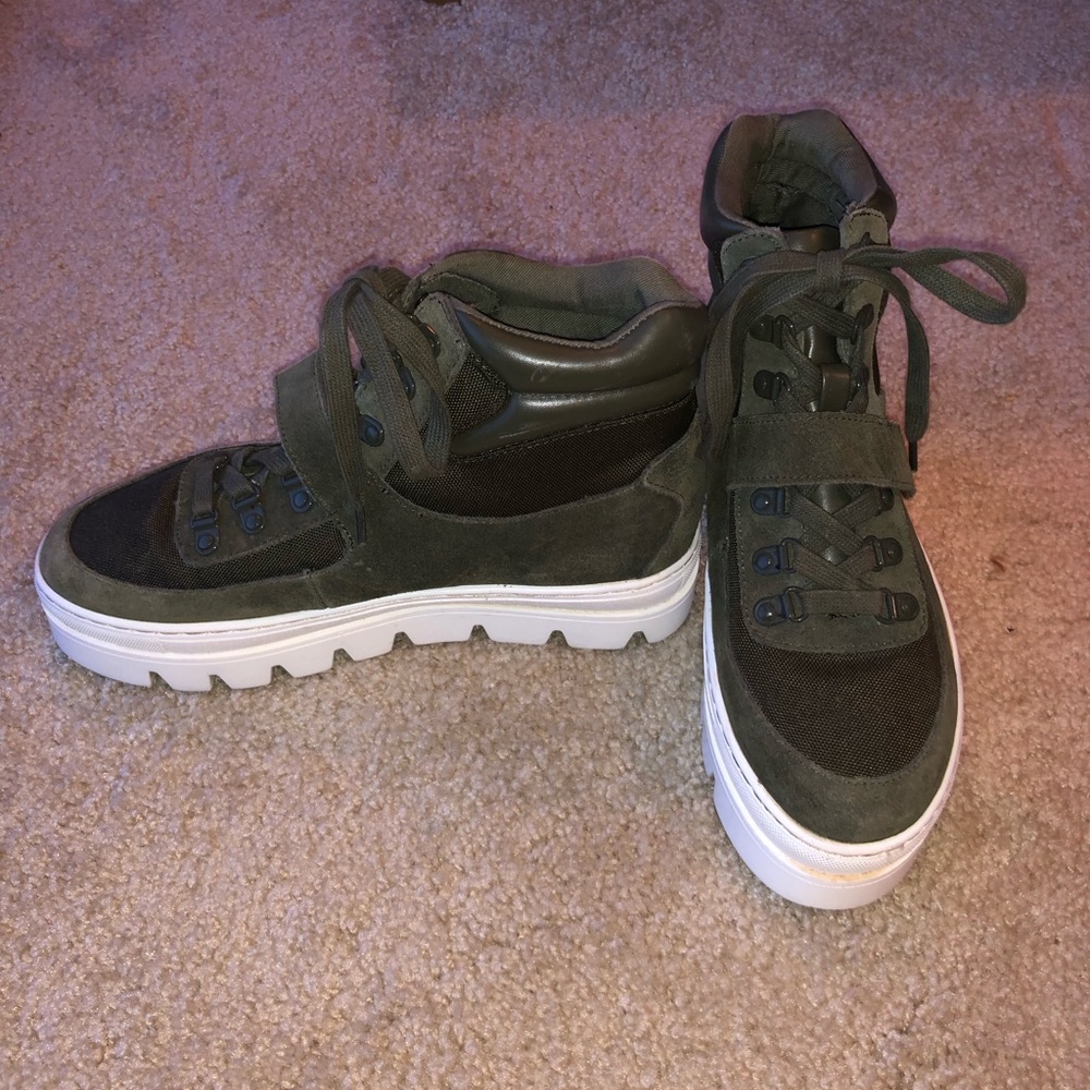 steve madden olive platforms sneakers